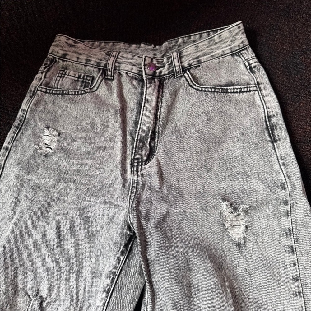 High-Waist Grey Ripped Jeans